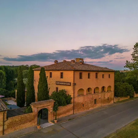 Di Cuna 3* Monteroni d'Arbia